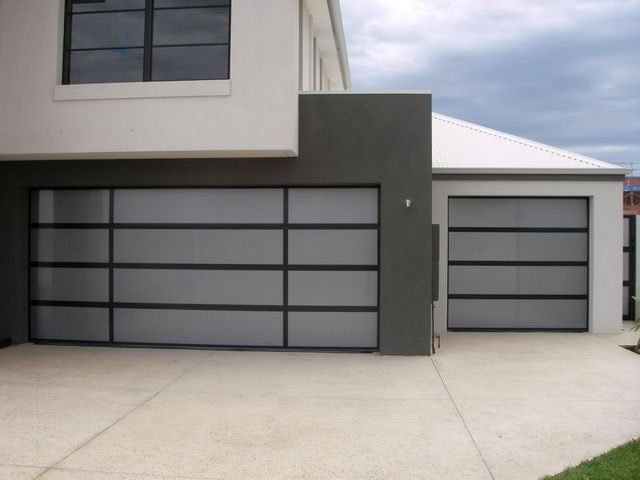 custom-garage-doors-8