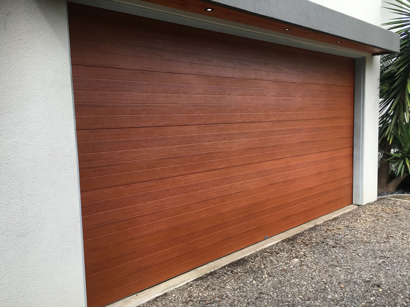 residential-sectional-doors-07